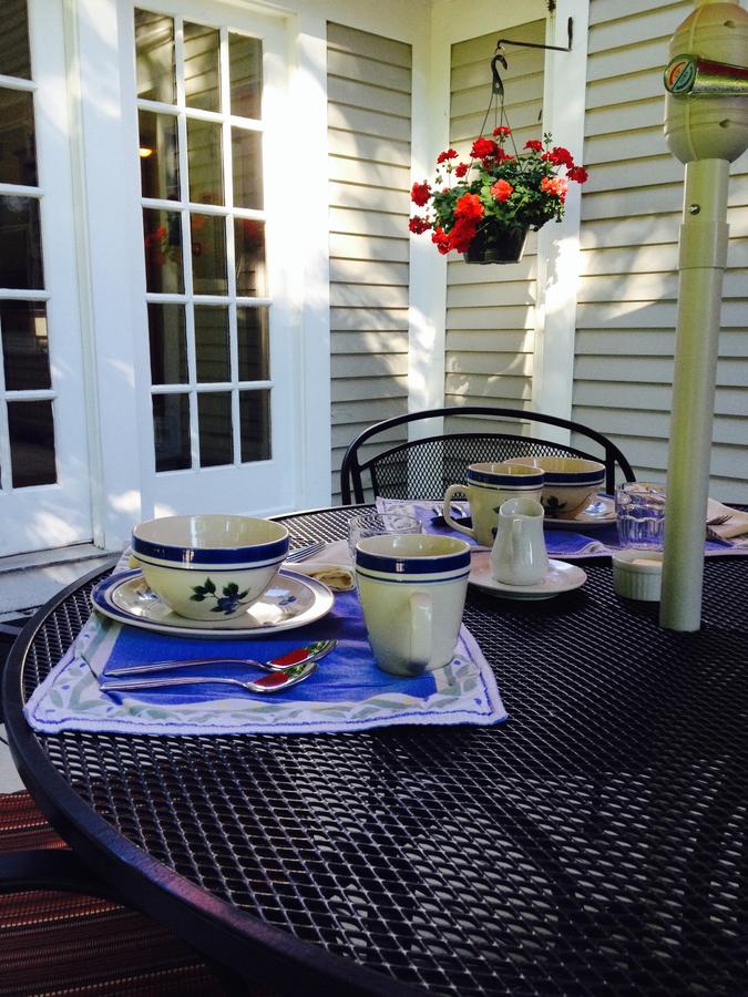 James Place Inn Bed And Breakfast - thumb 2