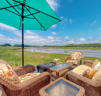 Kennebunk Cottage - 2 Bed 1 Bath Vacation home in Kennebunk - Accommodation Los Angeles