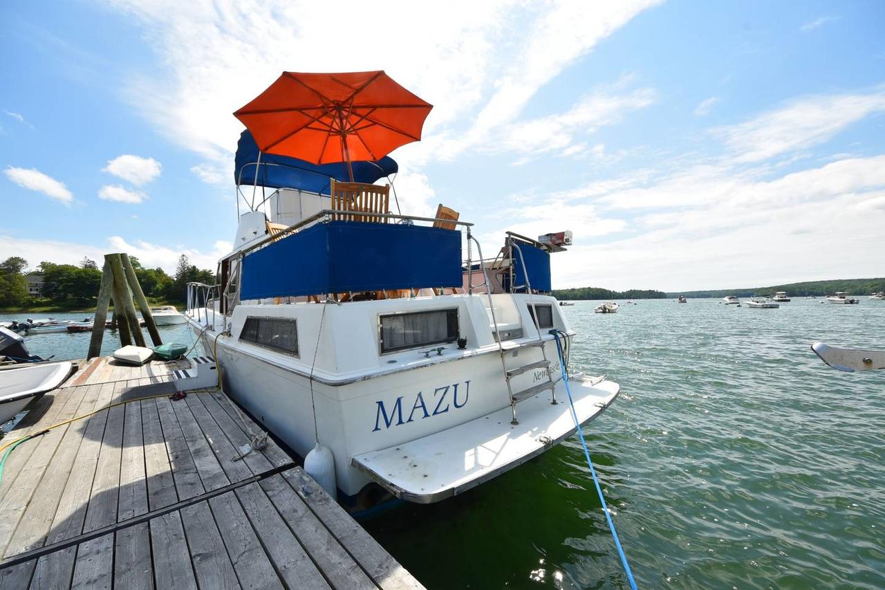Mazu, The Floating Cottage In Maine - thumb 14