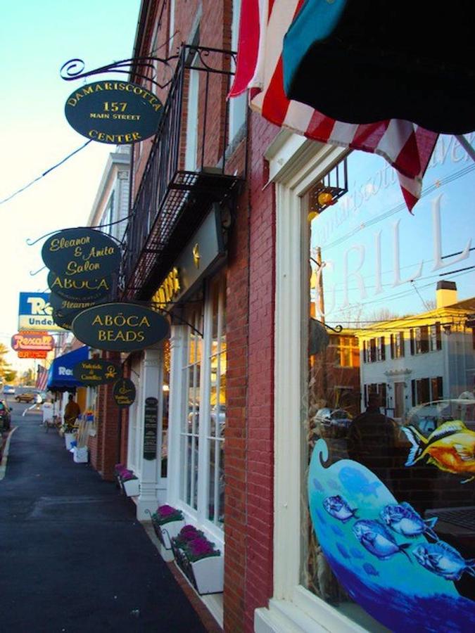 Mazu, The Floating Cottage In Maine - thumb 21