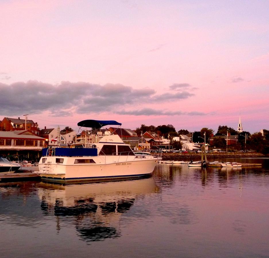 Mazu, The Floating Cottage In Maine - thumb 11
