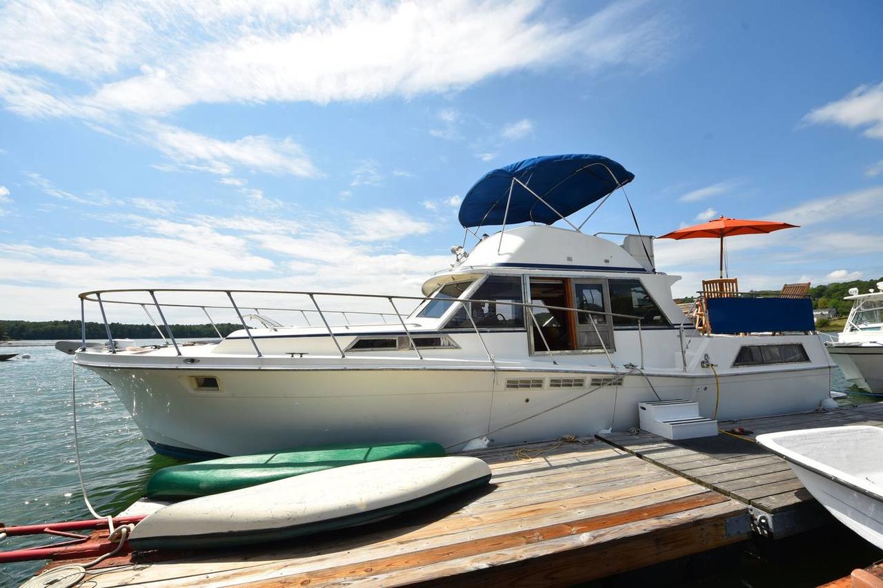 Mazu, The Floating Cottage In Maine - thumb 12