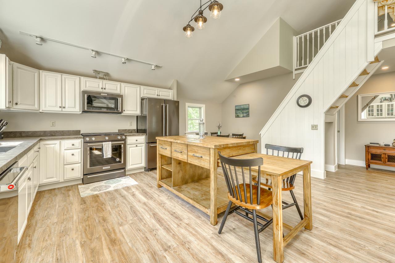 Hobby Hops Farmhouse - thumb 2