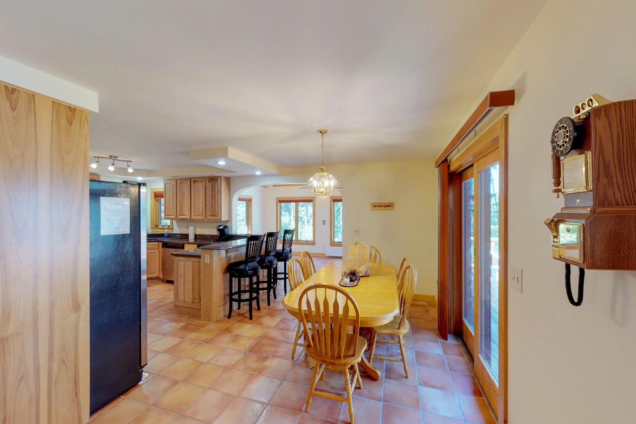 Beaver Cove Relaxation - thumb 5