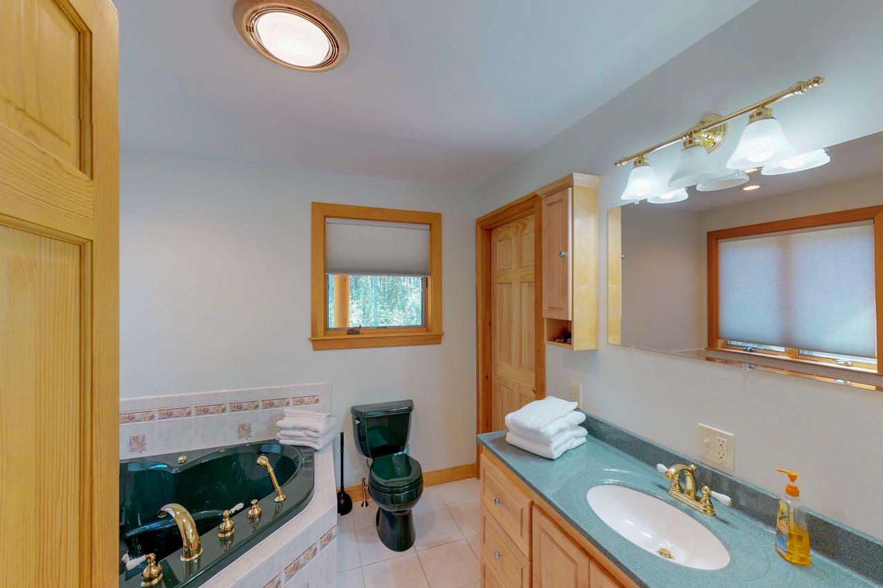 Beaver Cove Relaxation - thumb 16