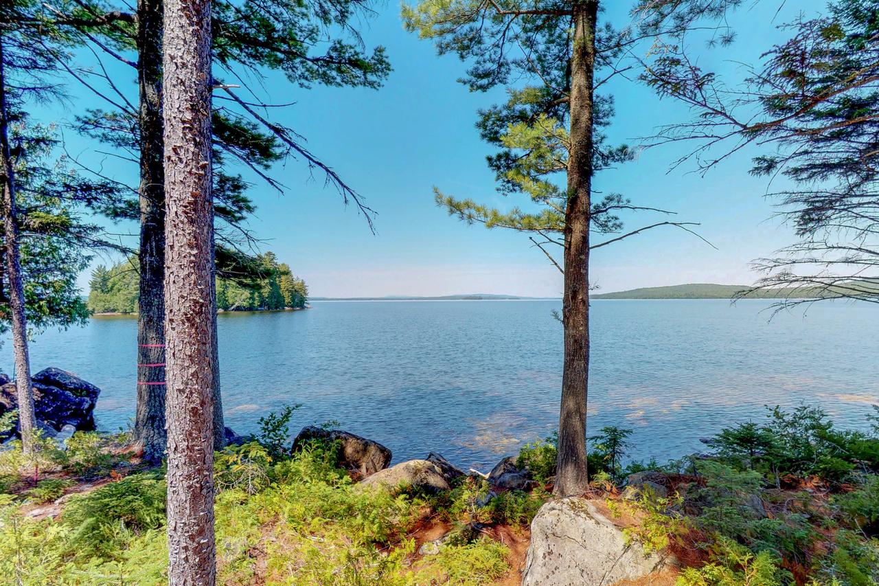 Beaver Cove Relaxation - thumb 1