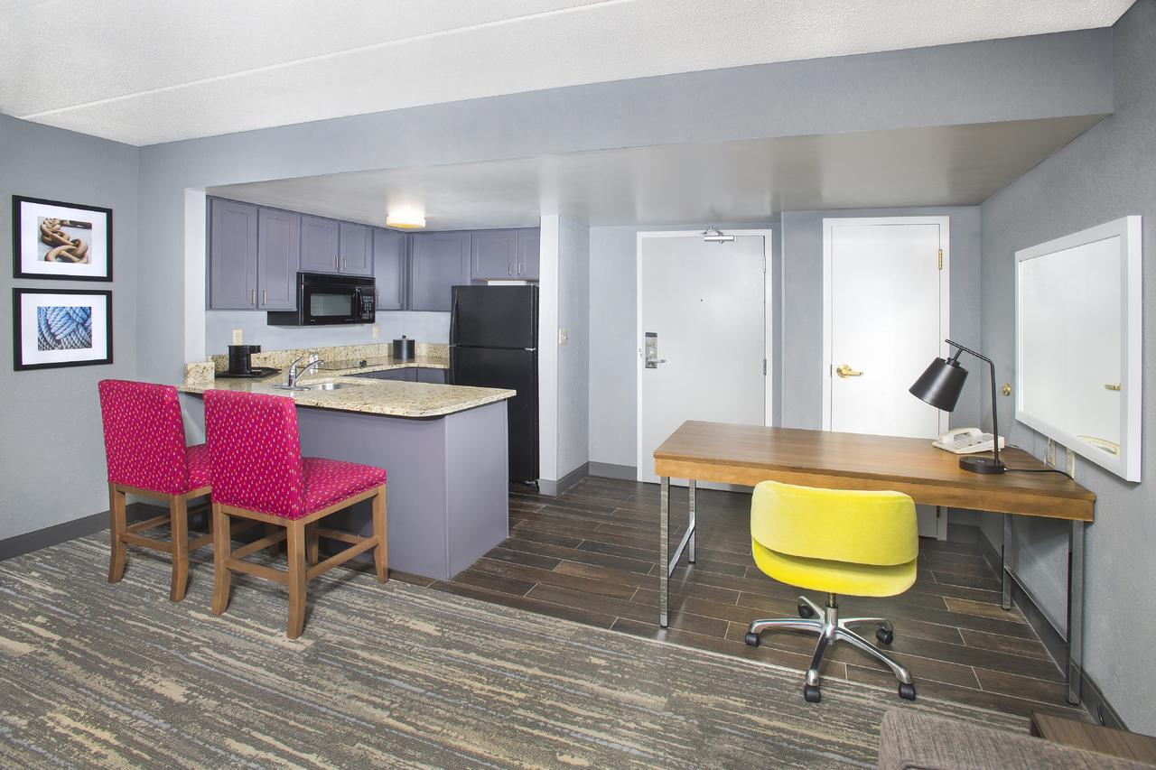 Hampton Inn & Suites Annapolis - thumb 6
