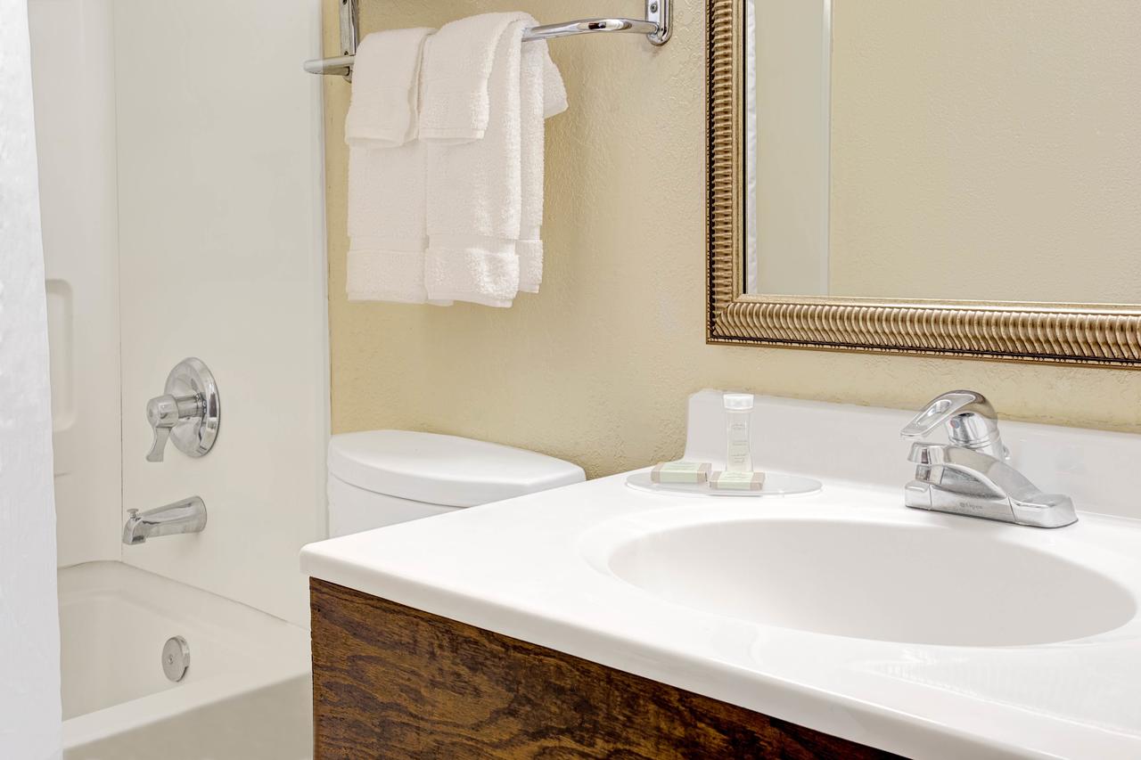 Super 8 By Wyndham College Park Wash DC Area - thumb 4