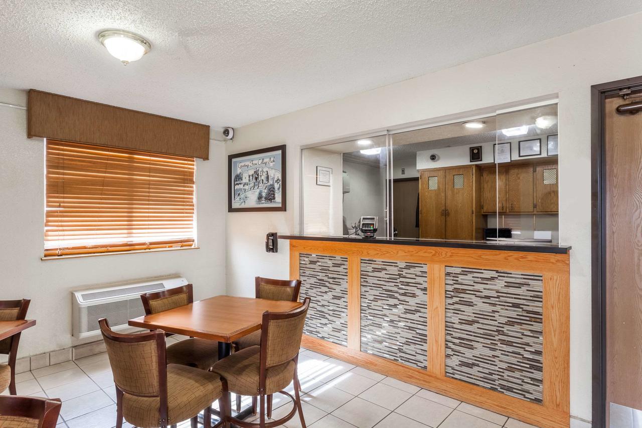 Super 8 By Wyndham College Park Wash DC Area - thumb 11