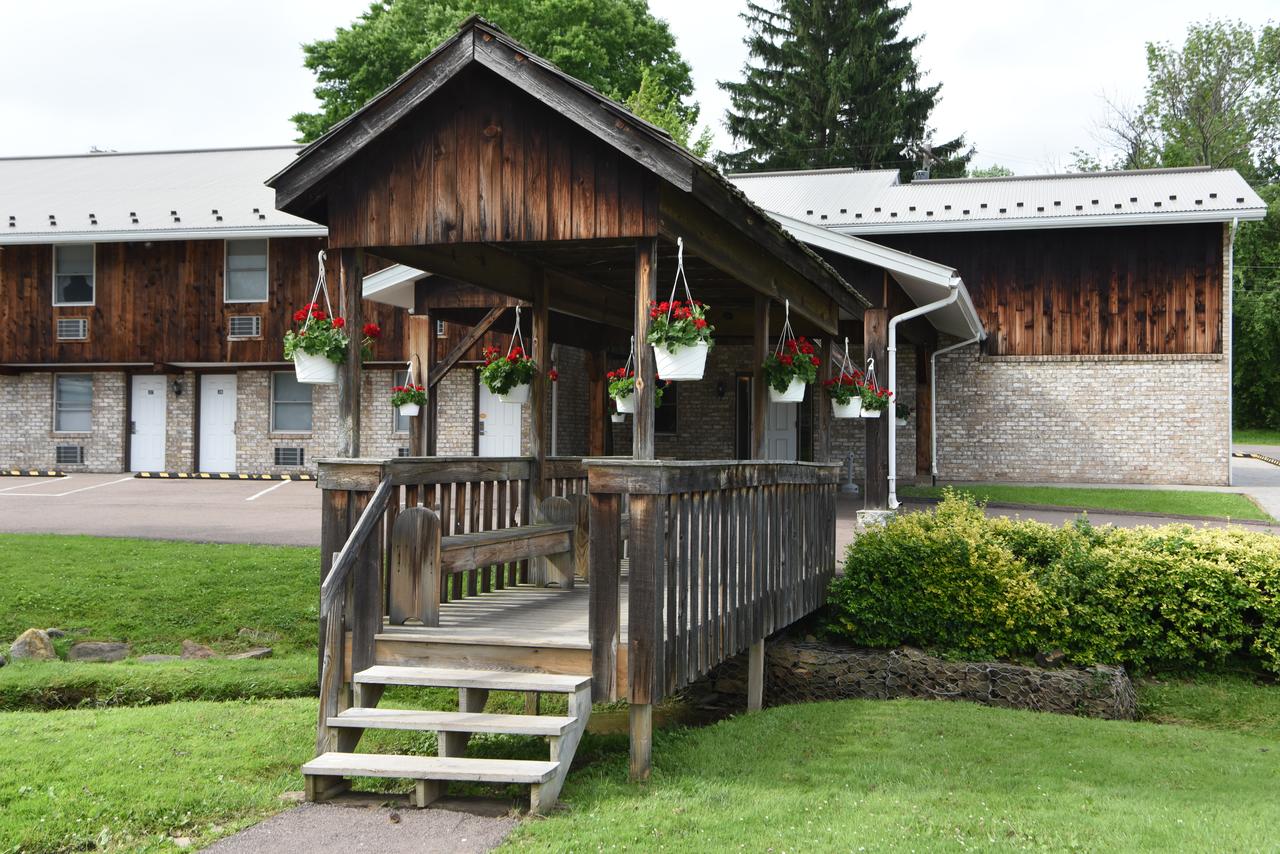 Casselman Inn - thumb 1