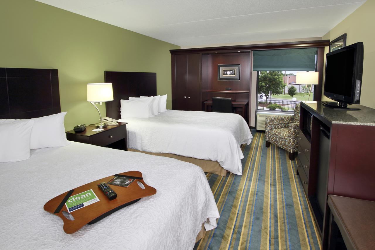 Hampton Inn Hagerstown - thumb 12