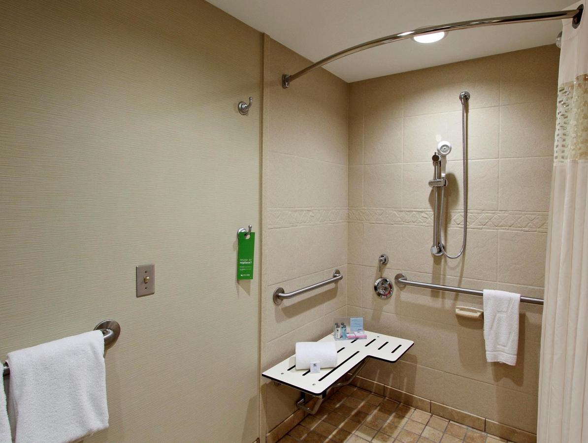 Hampton Inn Hagerstown - thumb 2