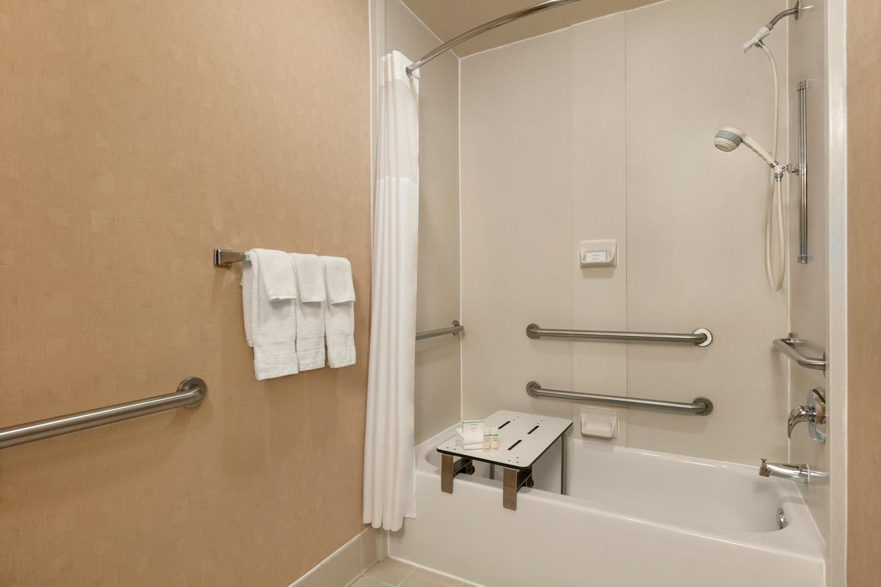 Hampton Inn & Suites Baltimore Inner Harbor - thumb 2