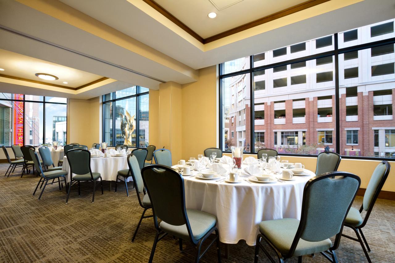 Hilton Garden Inn Baltimore Inner Harbor - thumb 10