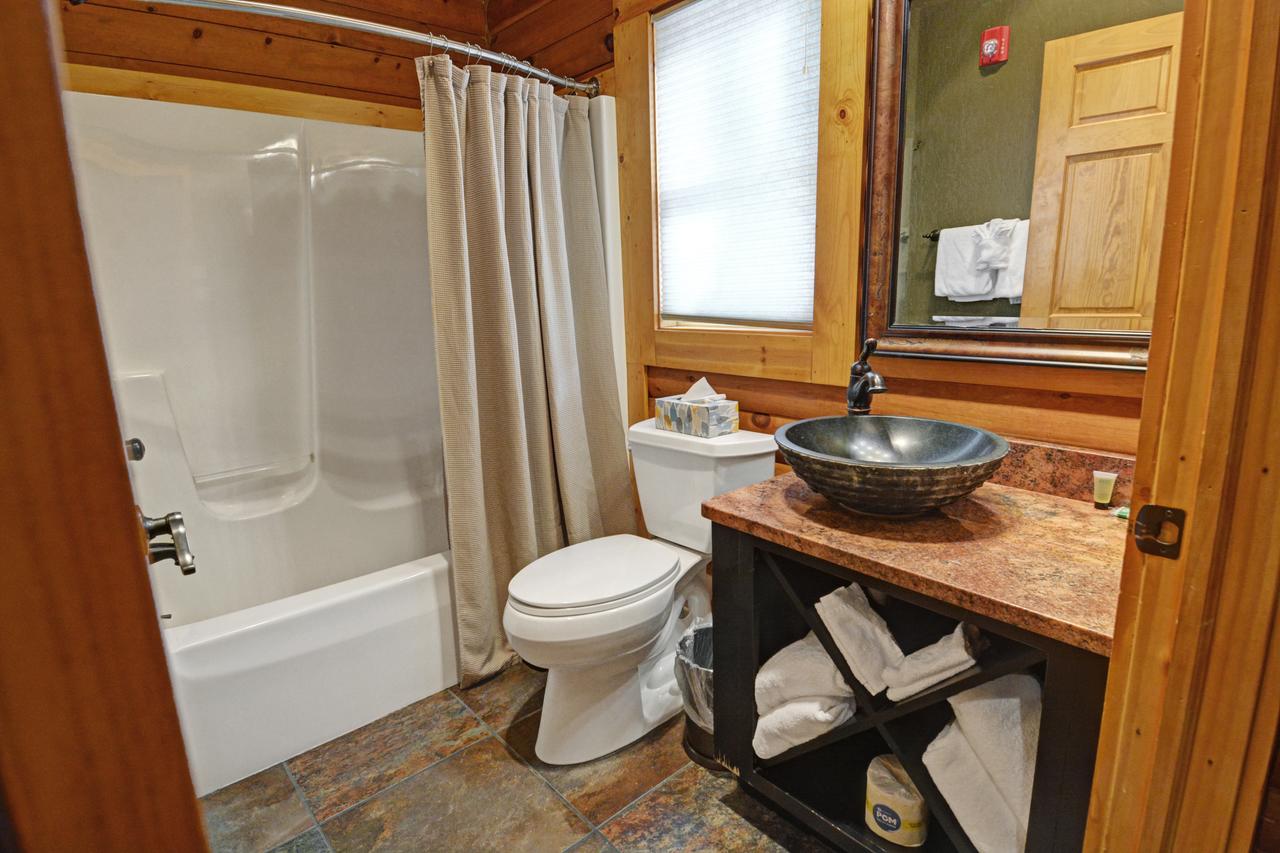 The Lodges At Sunset Village - thumb 39