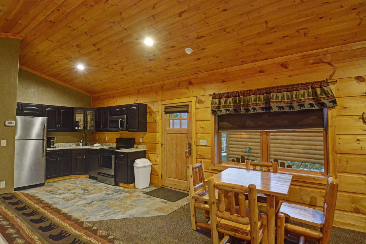 The Lodges At Sunset Village - thumb 3