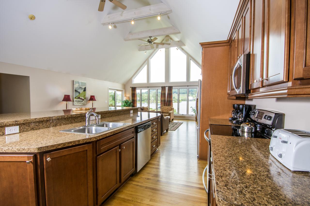 Taylor Made Six-Bedroom Holiday Home - thumb 20