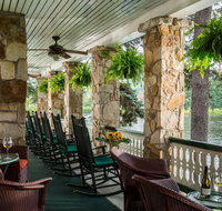 Lake Pointe Inn - Accommodation Los Angeles