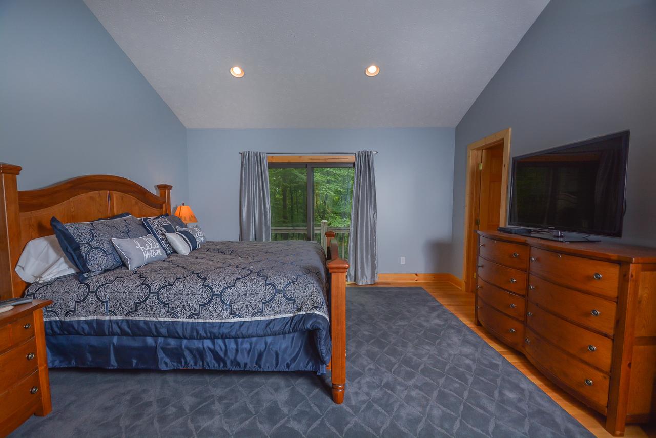 Hootenanny Five-Bedroom Holiday Home - thumb 19