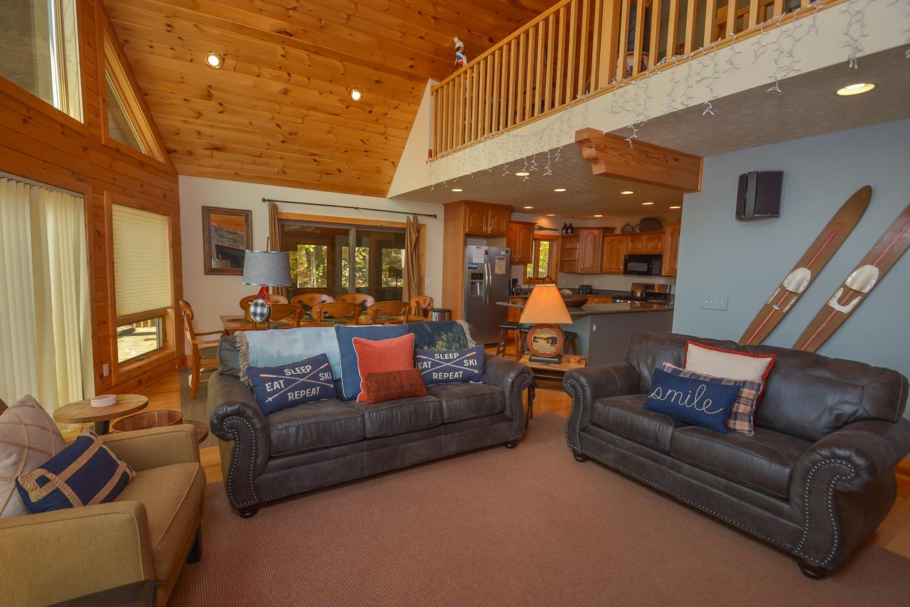 Hootenanny Five-Bedroom Holiday Home - thumb 30