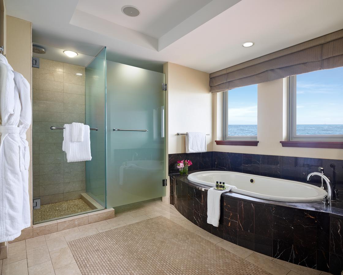 Battery Wharf Hotel, Boston Waterfront - thumb 1