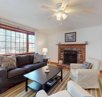 Easy Eastham - Accommodation Los Angeles