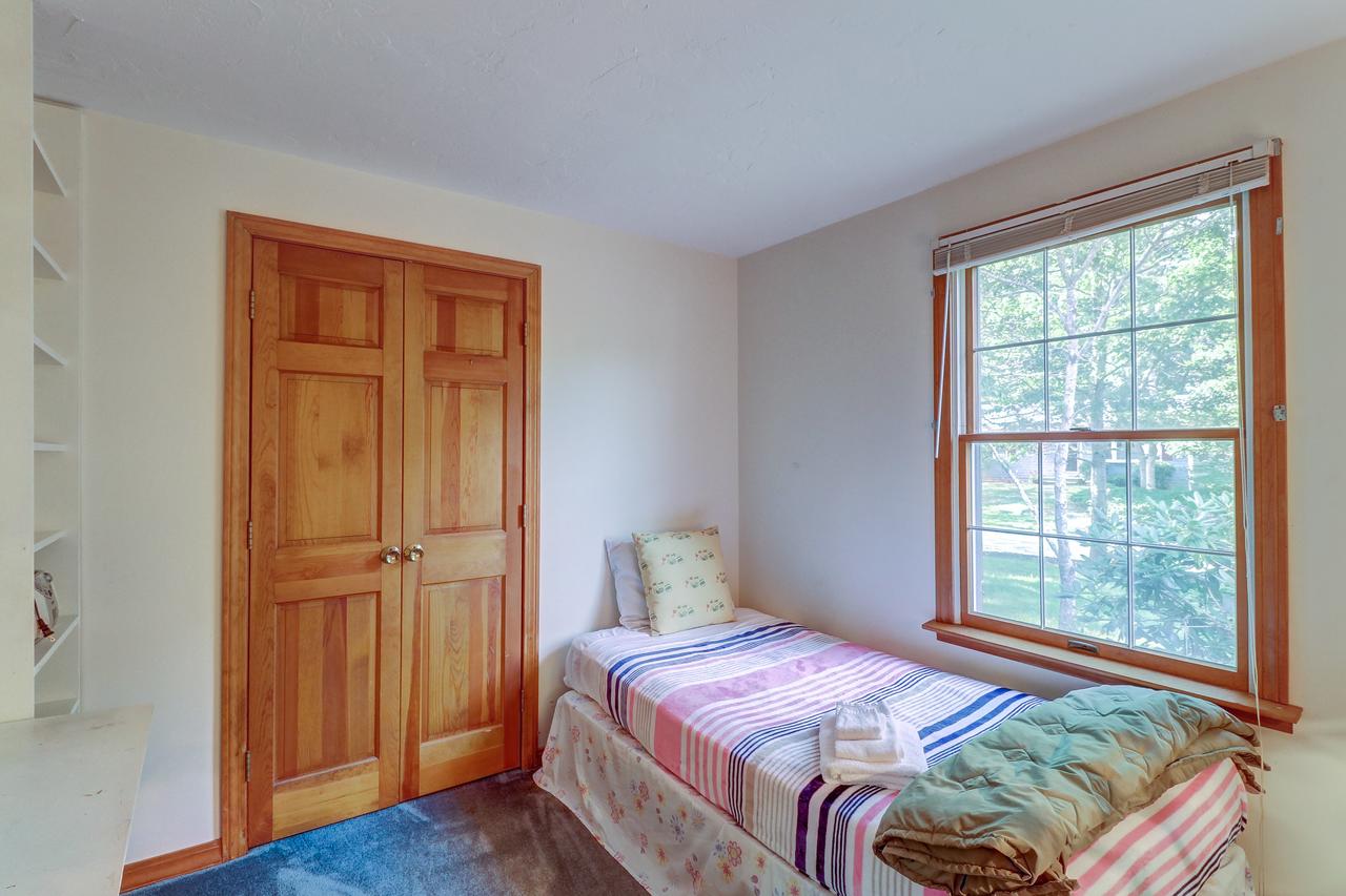 Hyannis Hideaway - thumb 21