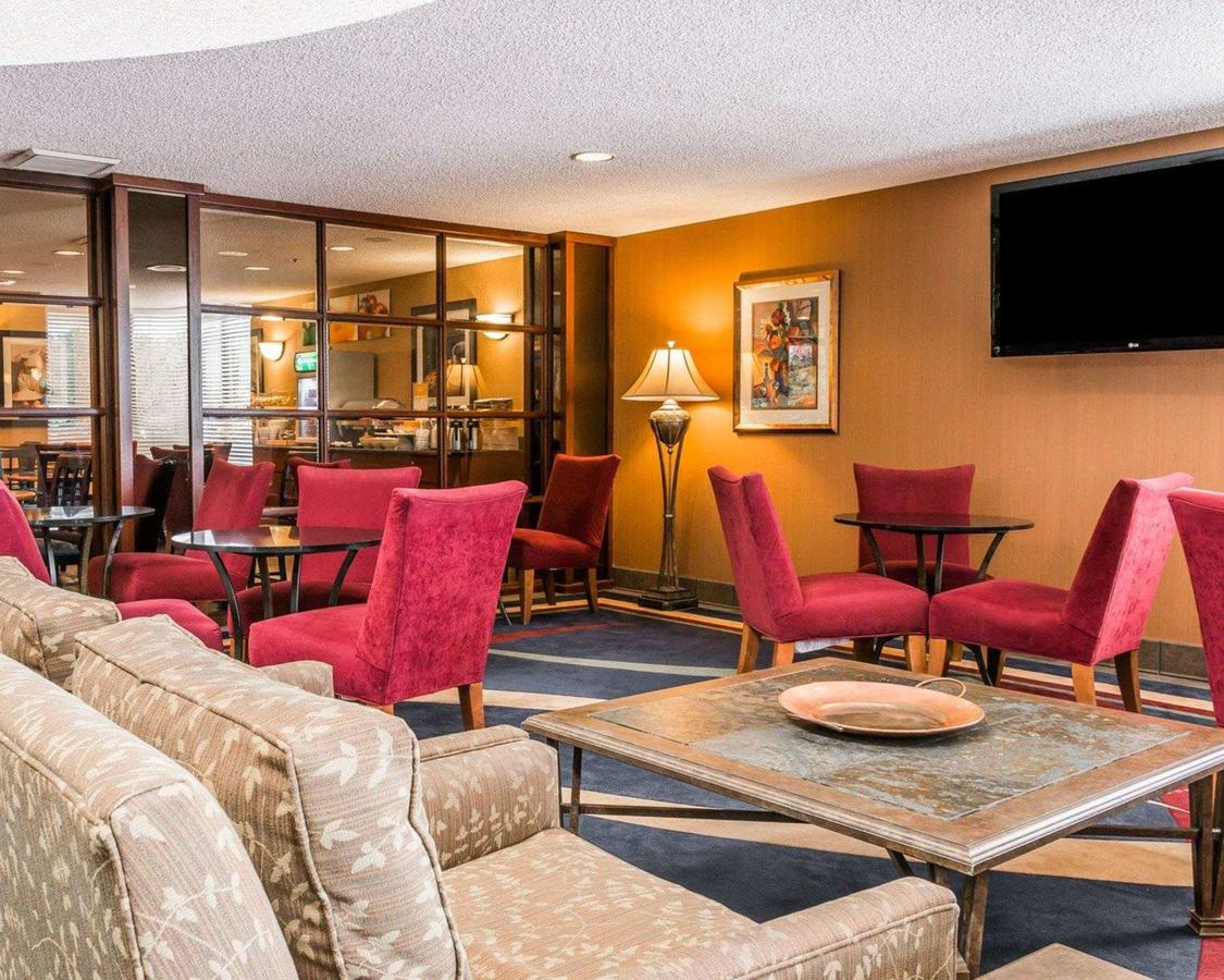 Quality Inn Auburn Hills - thumb 3