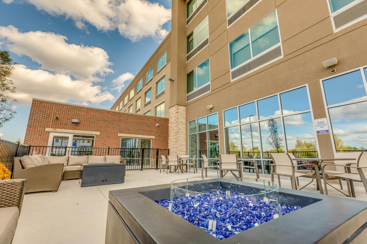 Holiday Inn Express & Suites - Okemos - University Area - thumb 15