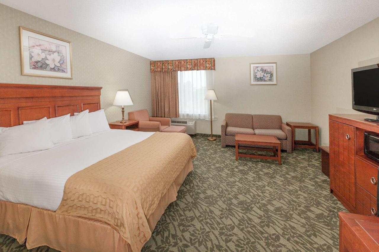 Baymont By Wyndham Grand Rapids N/Walker - thumb 15