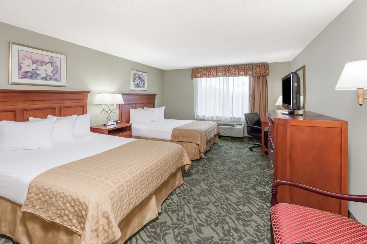 Baymont By Wyndham Grand Rapids N/Walker - thumb 3