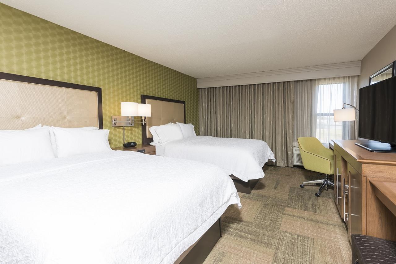 Hampton Inn Mount Pleasant - thumb 21