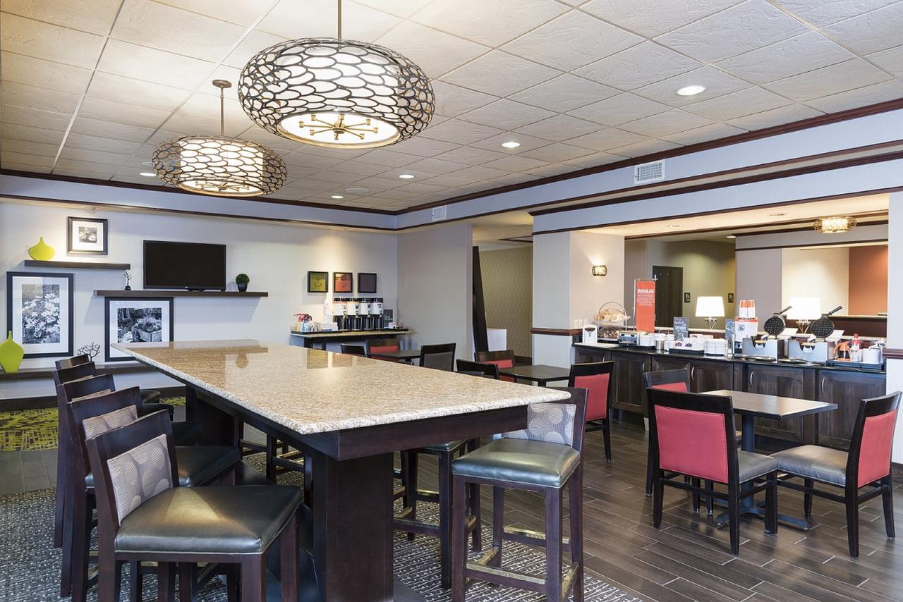 Hampton Inn Mount Pleasant - thumb 8