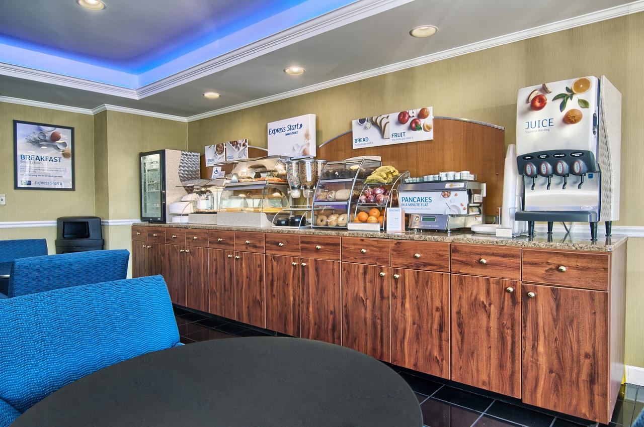 Holiday Inn Express Detroit-Birmingham - thumb 5