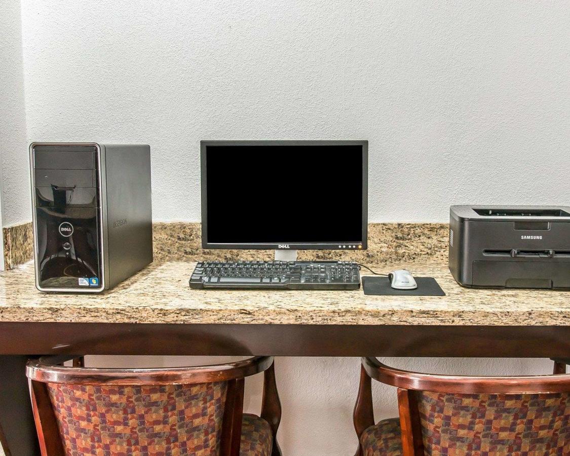 Clarion Inn Kalamazoo - thumb 22