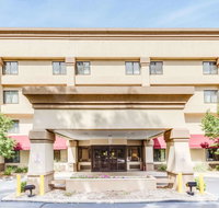 Baymont by Wyndham Kalamazoo - Accommodation Los Angeles