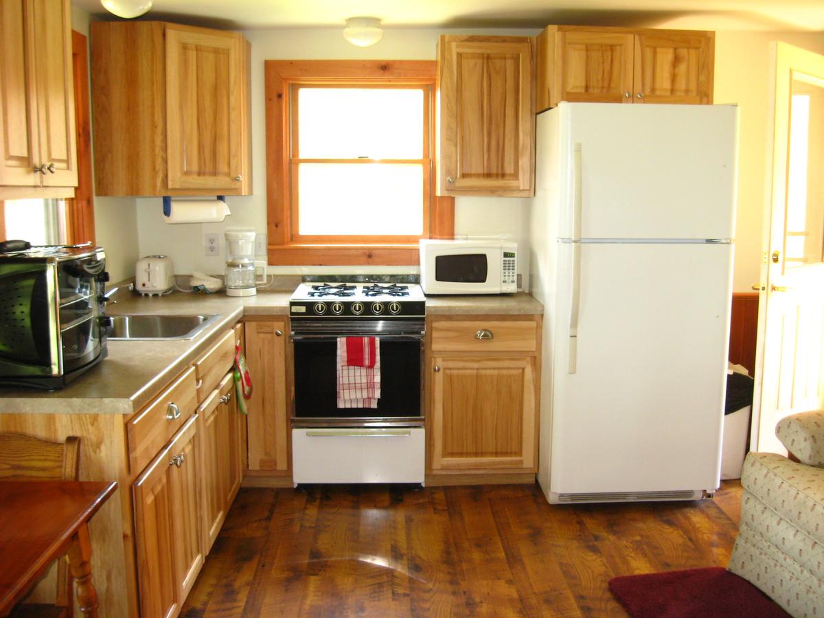 Eagle Lodge Lakeside Cabin 10 - thumb 9