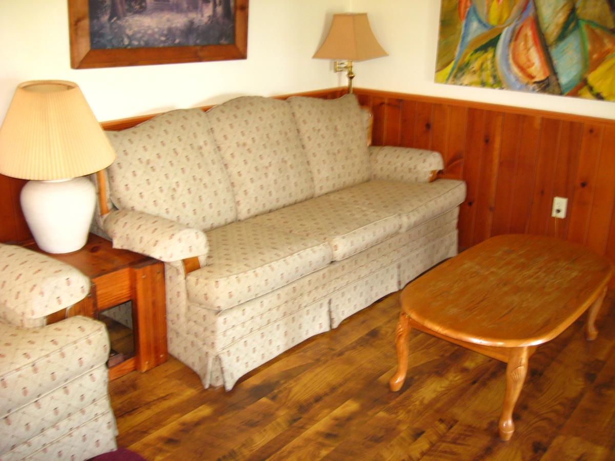 Eagle Lodge Lakeside Cabin 10 - thumb 8