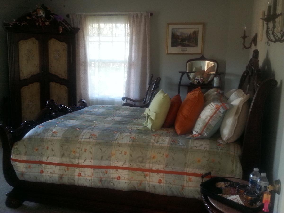 Festive West Bed & BreakFest - thumb 7