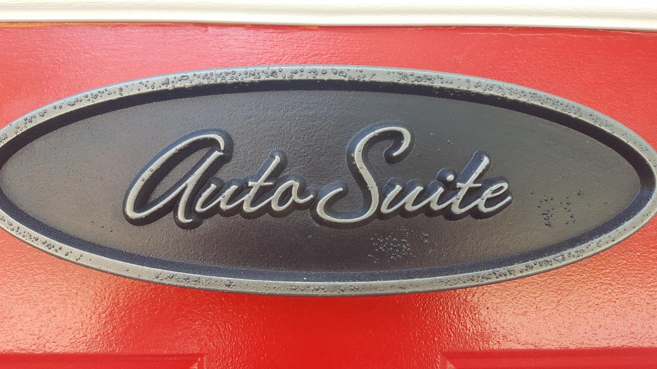 Devils Lake Inn - thumb 3