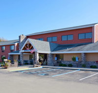 AmericInn by Wyndham Menominee - Accommodation Los Angeles