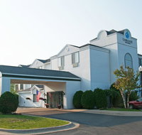 Charlevoix Inn  Suites - Accommodation Los Angeles