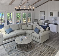 Lake Michigan Retreat - Accommodation Los Angeles