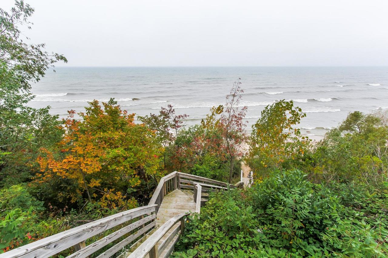 Lakeshore Retreat - thumb 17