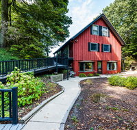 Dancing Waters - Accommodation Los Angeles