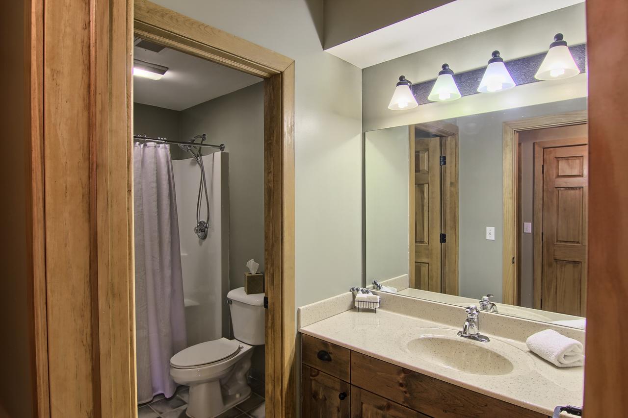 801 Mountain Cabin - thumb 1
