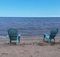 Cedar Cabin On The Bay Cabin - Accommodation Los Angeles