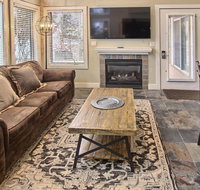 690 Disciples Village Condo - Accommodation Los Angeles