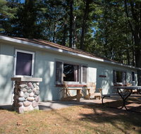 Nettiebay Resort--D4--The Finch Cabin - Accommodation Los Angeles