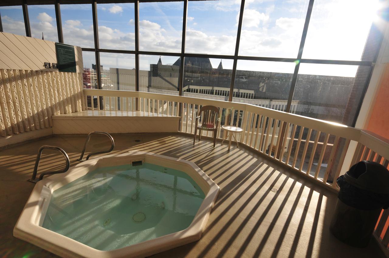 Radisson Hotel Duluth-Harborview - thumb 10